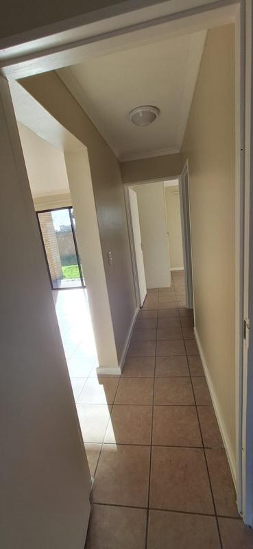 To Let 2 Bedroom Property for Rent in Fairview Golf Estate Western Cape